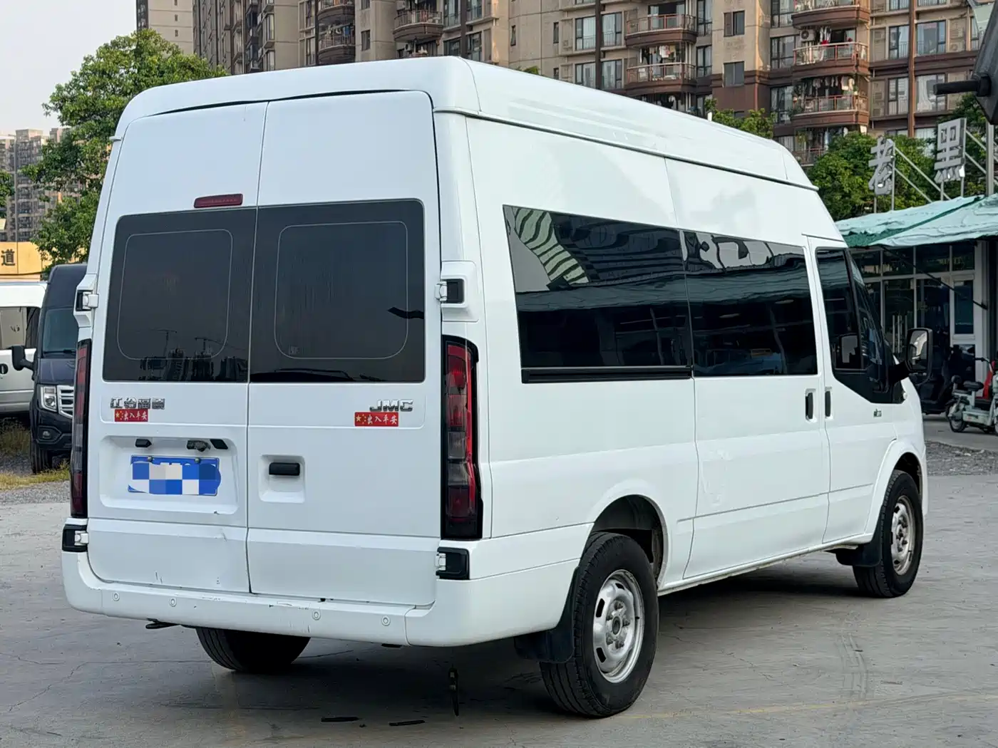 Jiangling JMC Fushun 2024 2023 2.0T Automatic Medium Wheelbase High Roof Commercial MPV 6 Seats