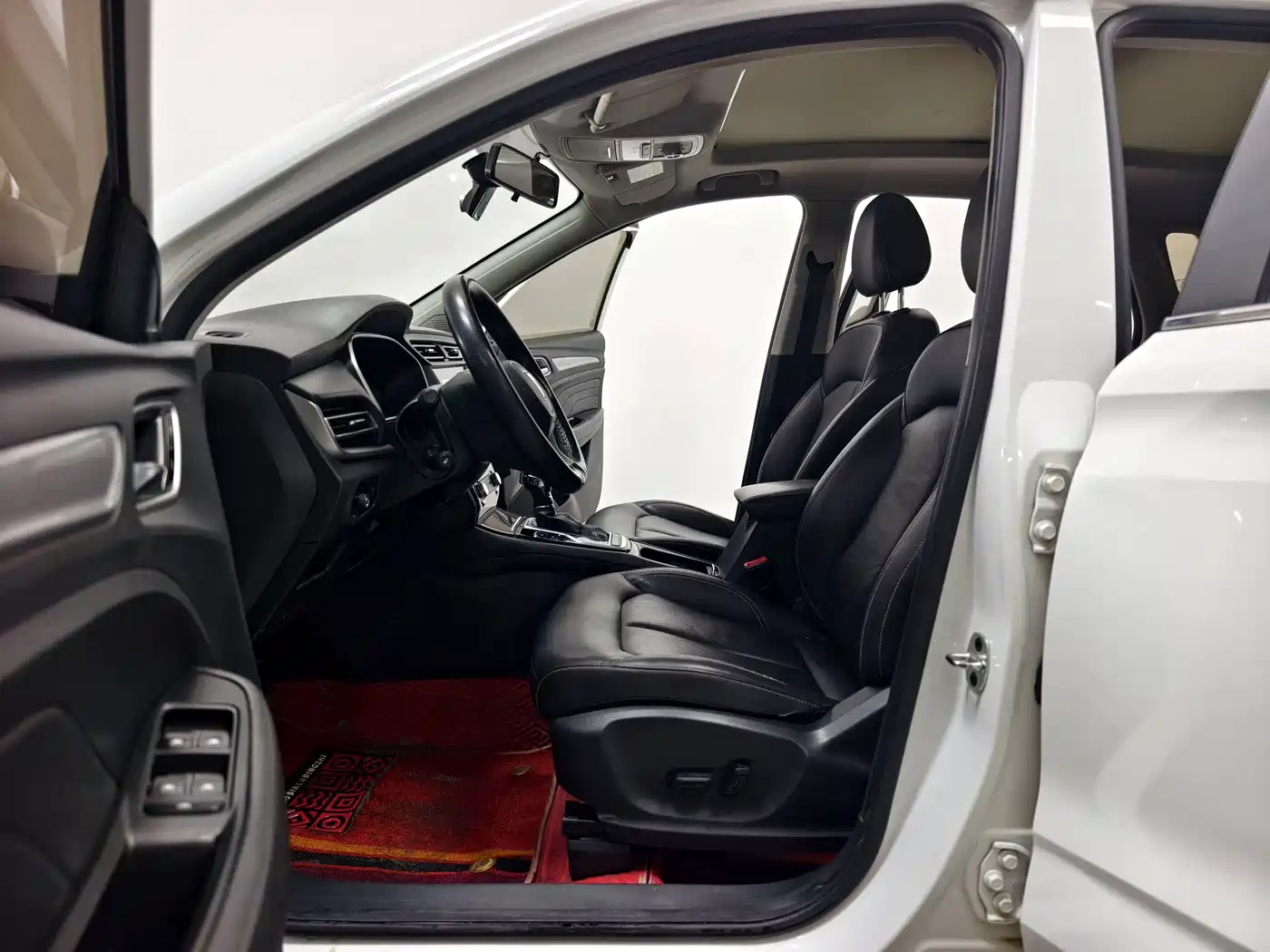 Roewe RX3 2019 2020 1.6L CVT 4G Ultra Comfort Flagship