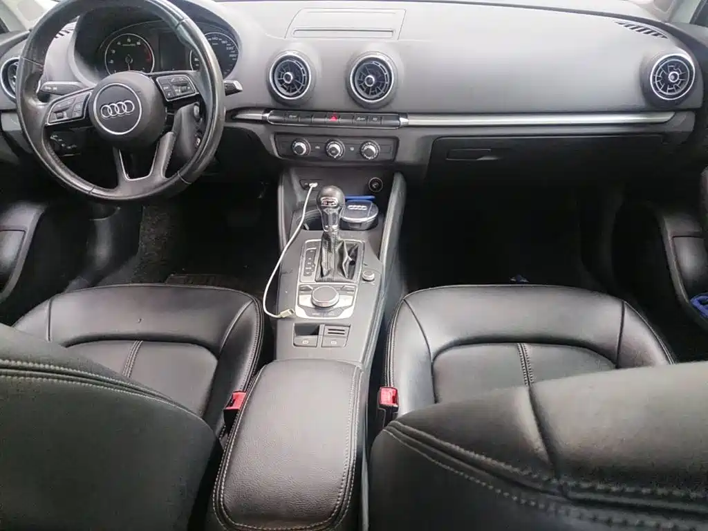 Фото 12 - Audi A3