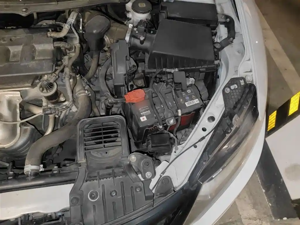 Honda Jade 2014 2013 1.8L Automatic Comfort Edition 5-seater