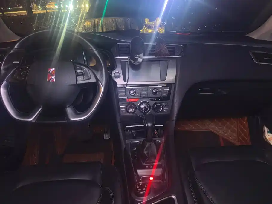 DS 6 2016 2016 1.6T Luxury THP160