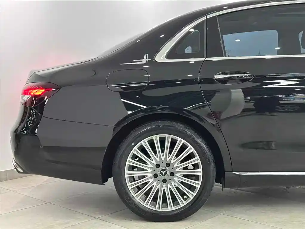 Mercedes-Benz E-Class 2021 Facelift E 300 L Fashion фото 7