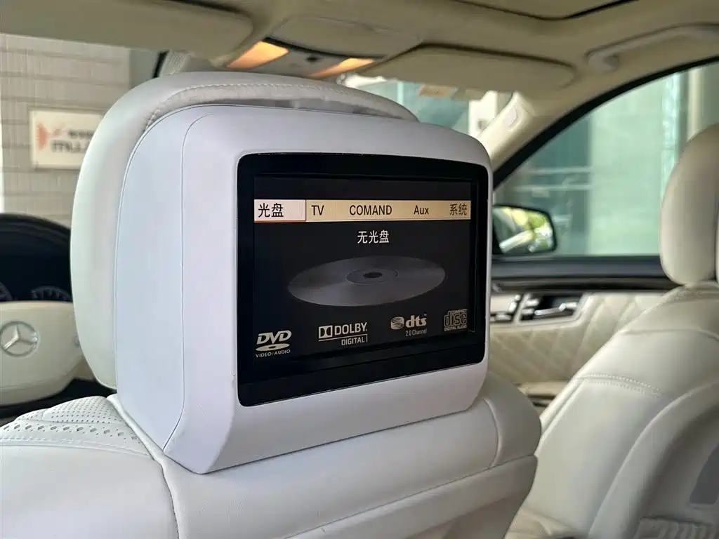 Mercedes-Benz S-Class 2011 S 350 L CGI фото 27