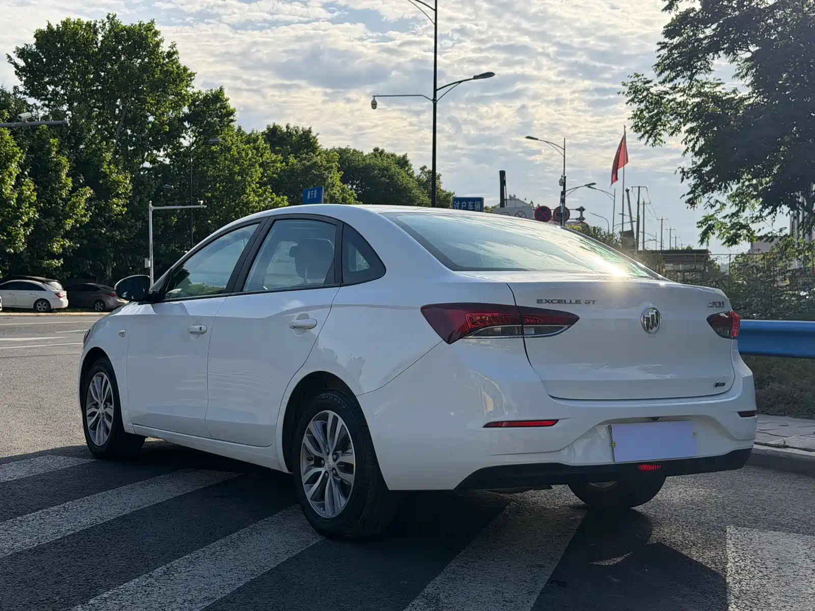 Фото 4 - Buick Excelle