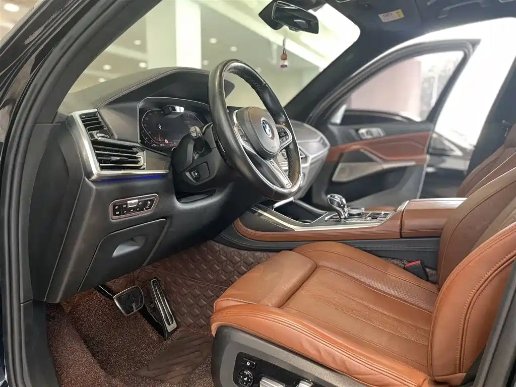 BMW X7 2019 xDrive40i Executive M Sport Package фото 4