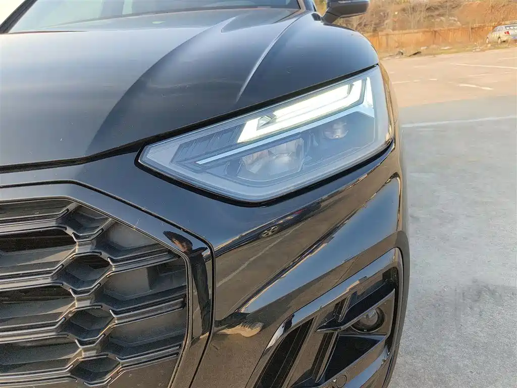 Audi Q5L 2024 Model 40 TFSI Luxury Dynamic фото 18