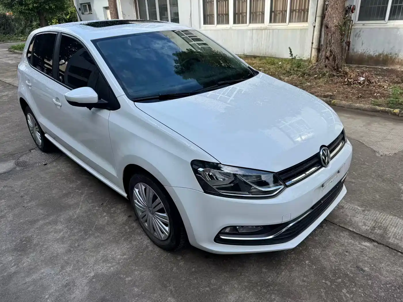 Volkswagen Polo 2018 1.5L Auto Comfort фото 3