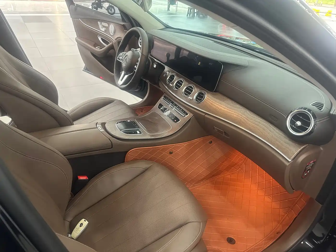 Mercedes-Benz E-Class 2020 Facelift E 300 L Fashion фото 12