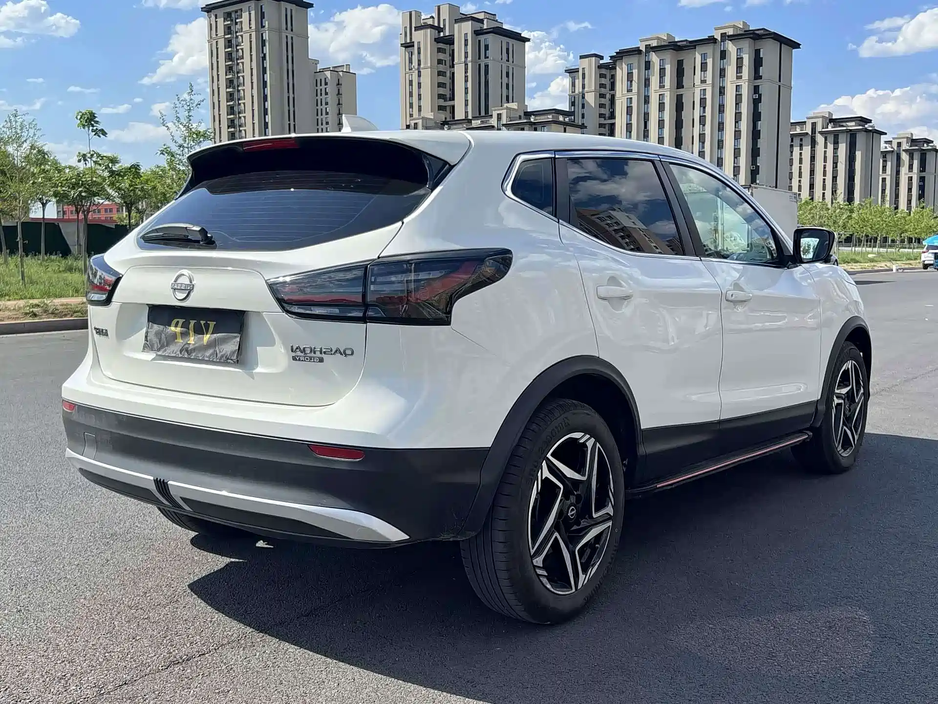 Photo 7 - Nissan Qashqai