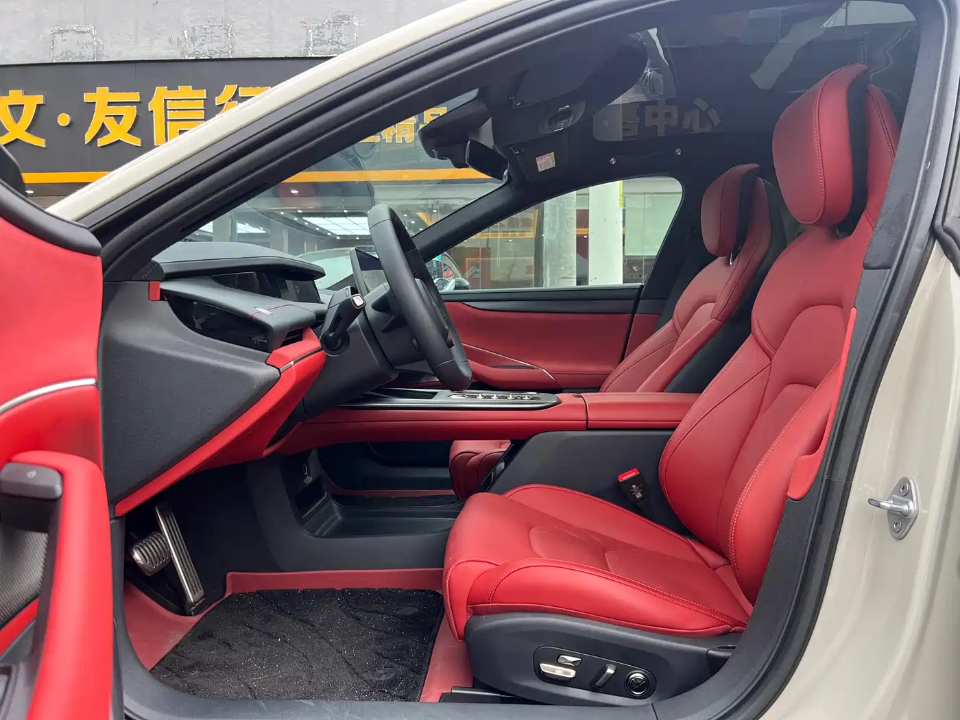 XIAOMI CAR XIAOMI SU7