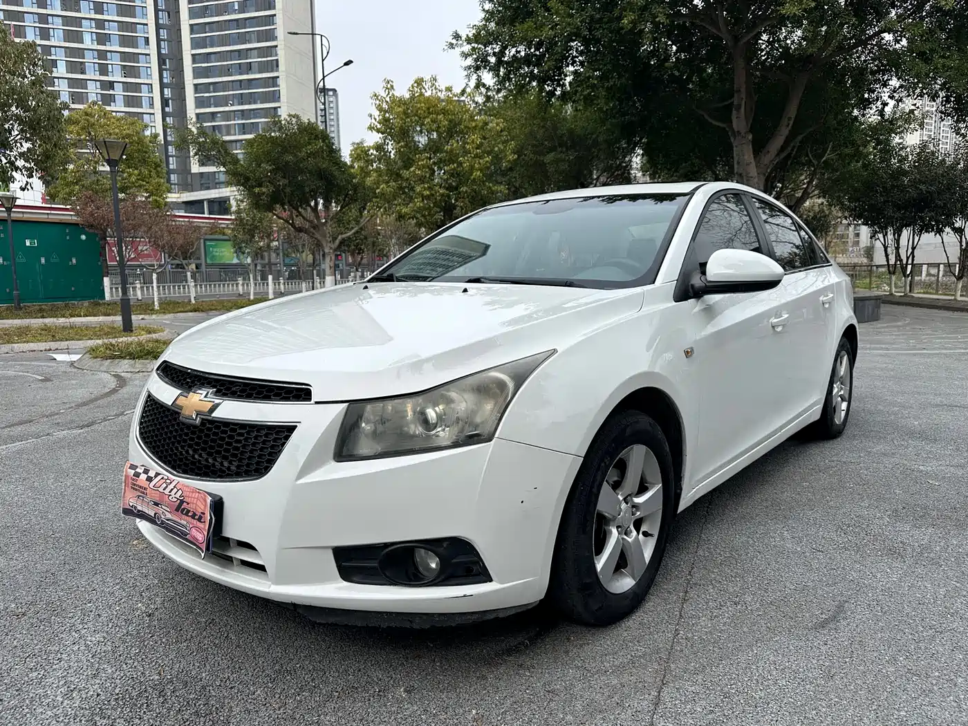 Chevrolet Cruze 2013 Model 1.8L SE AT