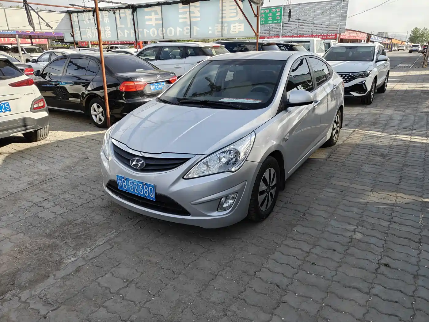 Hyundai Verna 2013 Sedan 1.4L Automatic Standard GL