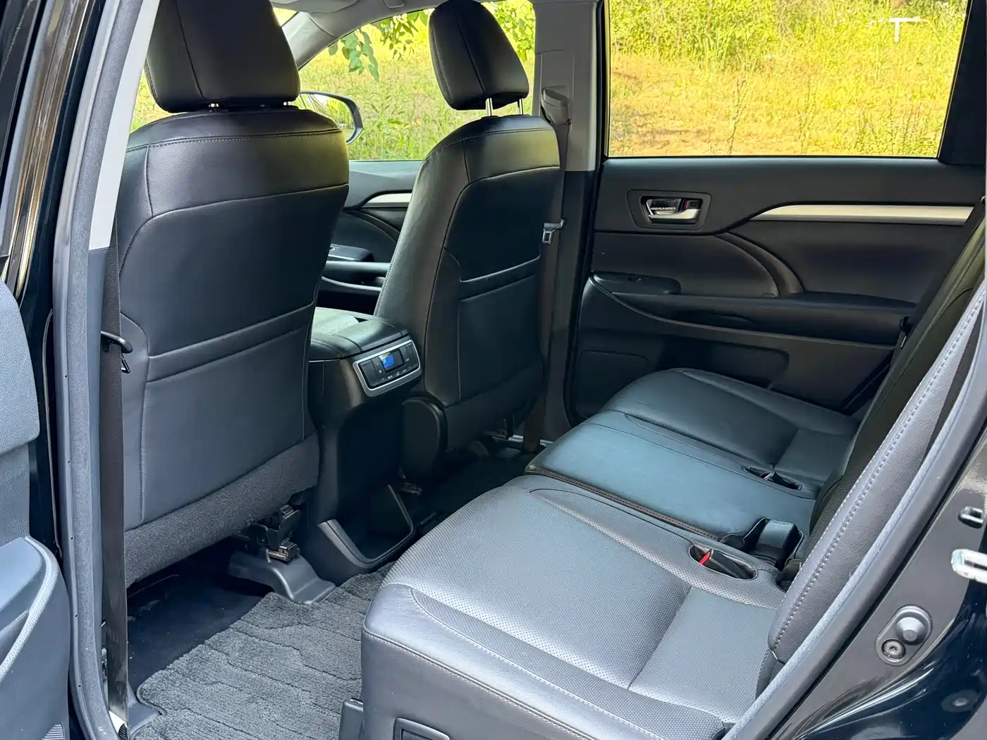 Toyota Highlander 2015 2.0T AWD Luxury Edition 7-seater фото 5