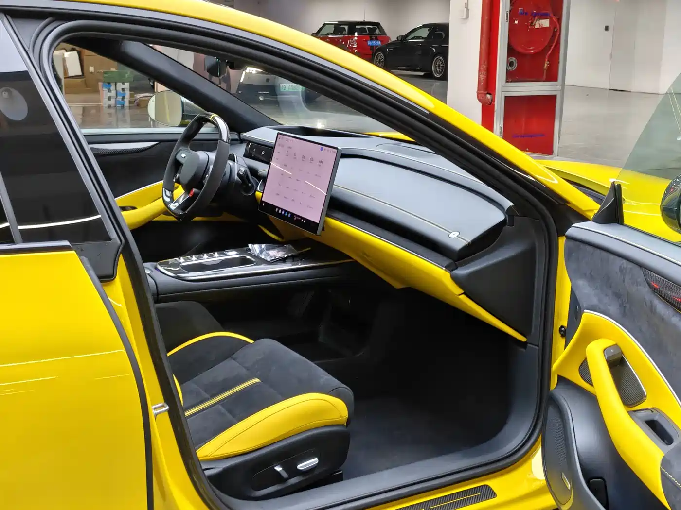 Xiaomi Auto Xiaomi SU7 Ultra 2025 Model Ultra фото 17