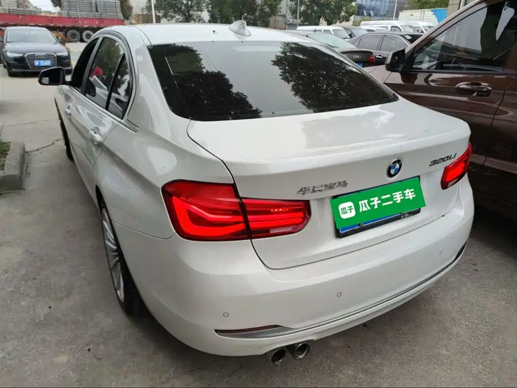 BMW 3 Series 2018 320Li Fashion Style фото 5