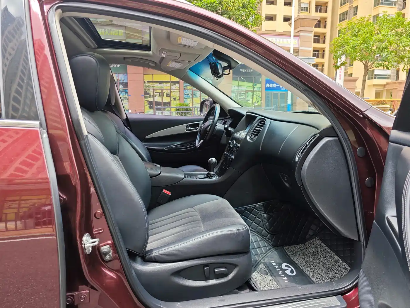 Infiniti QX50 2017 2015 2.5L Comfort Edition