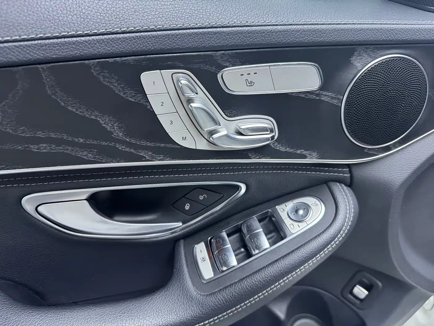 Mercedes-Benz C-Class 2020 C 260 L Sport фото 19