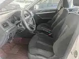 Фото 4 - Volkswagen Lavida