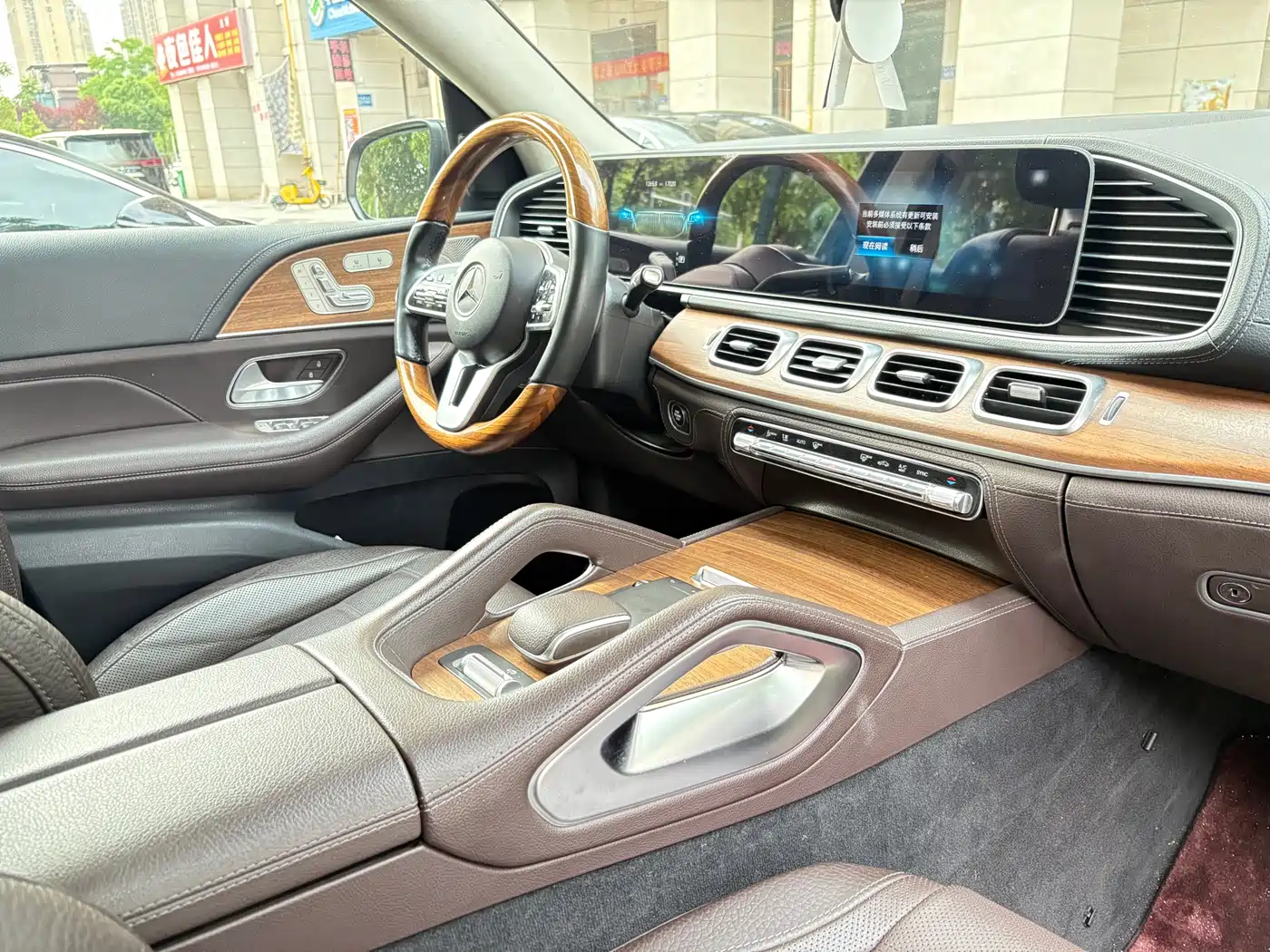 Mercedes-Benz GLS 2023 GLS 450 4MATIC Fashion Edition фото 7