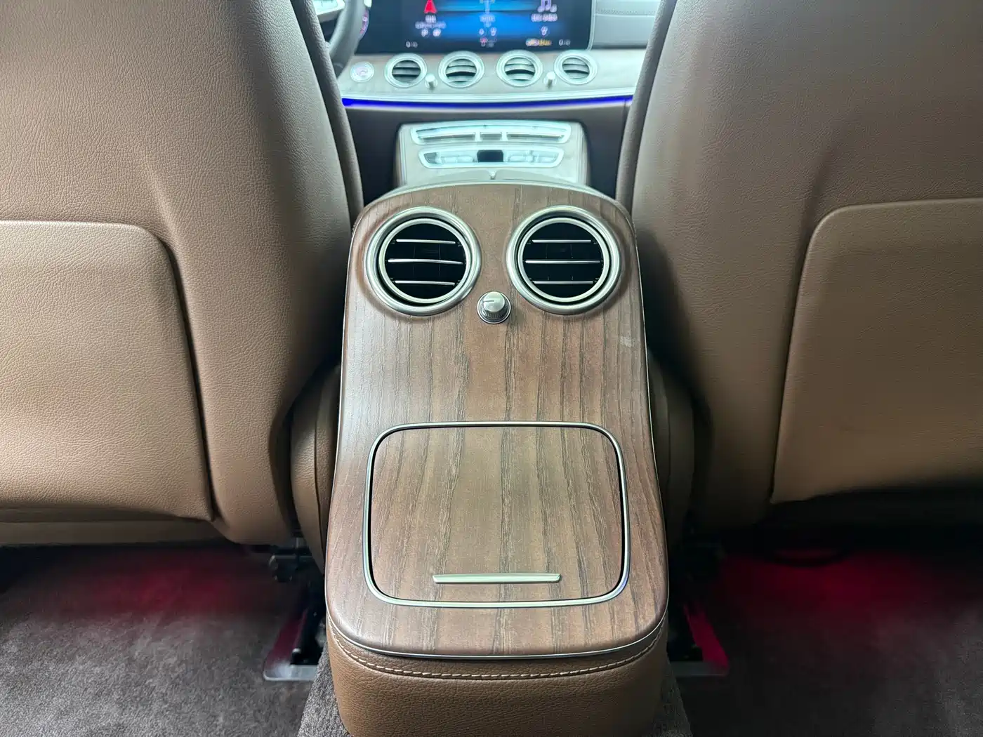 Mercedes-Benz E-Class 2021 E 300 L Fashion фото 18