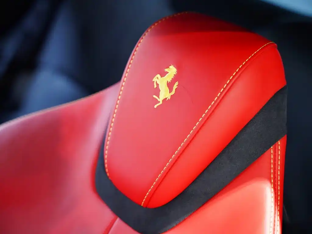 Ferrari Roma 2021 2020 3.9T V8