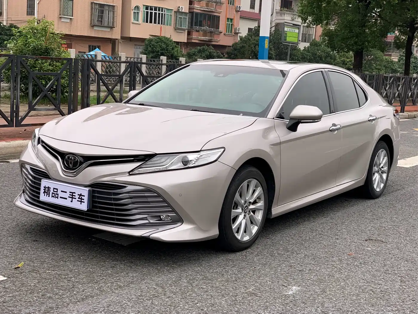 Toyota Camry 2019 Facelift 2.0G Luxury Edition