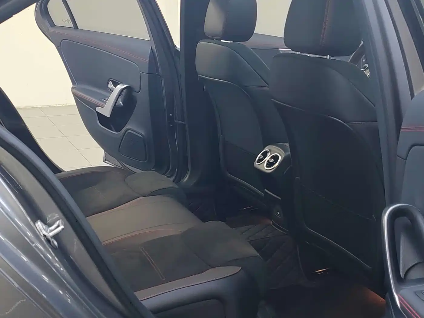 Mercedes-Benz A-Class, миниатюра 14