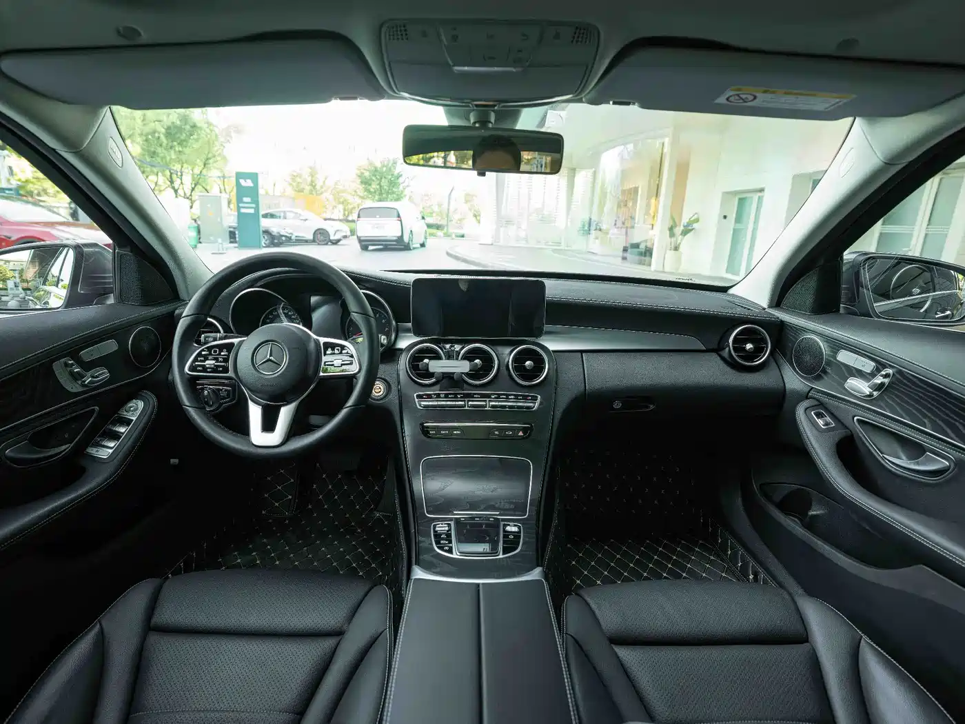 Mercedes-Benz C-Class 2019 C 260 L Sport фото 19