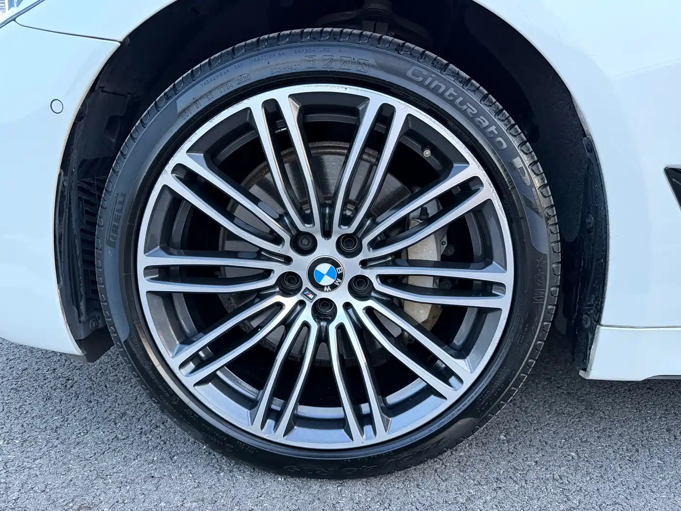 BMW 5 Series 2018 530Li Premium M Sport Package фото 29