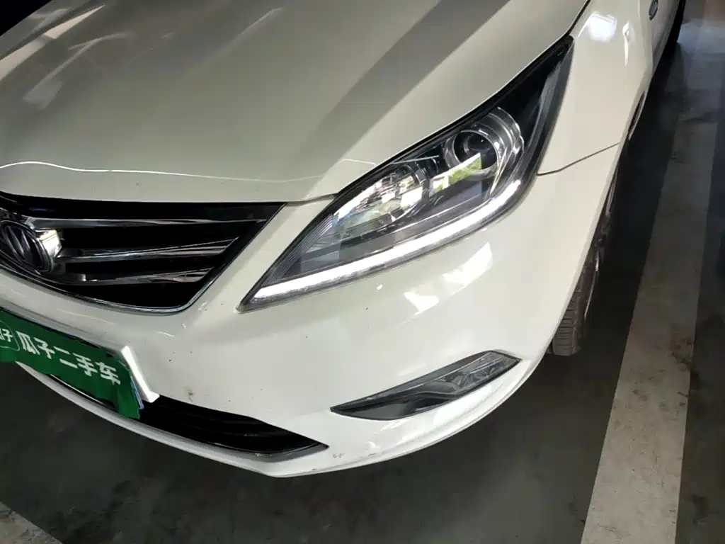 Фото 24 - Changan Eado