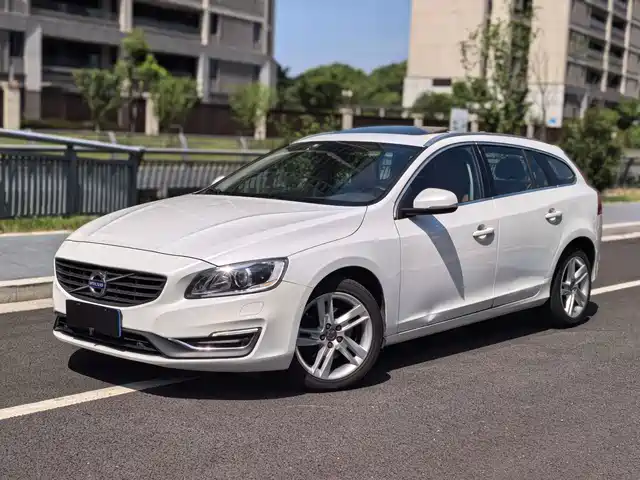Volvo Volvo V60 2015 T5 Inscription