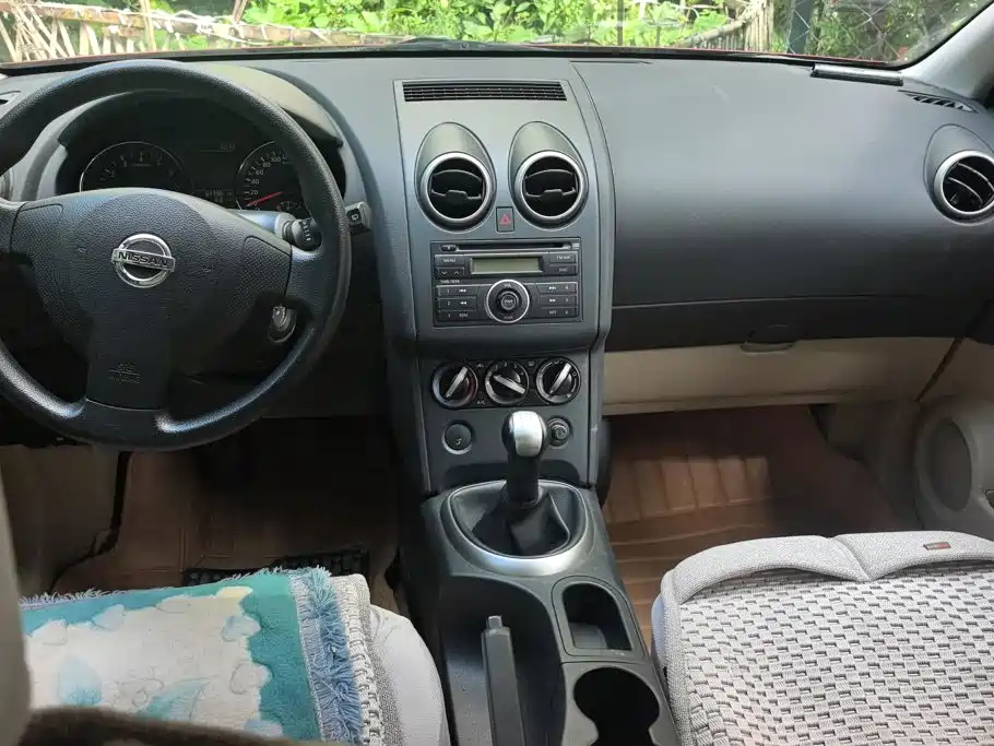 Nissan Qashqai 2011 2011 1.6XE Wind 5MT 2WD