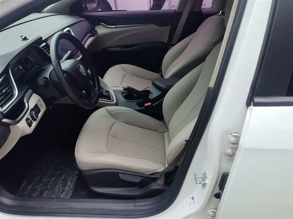 Buick Excelle 2017 15N Automatic Elite фото 15