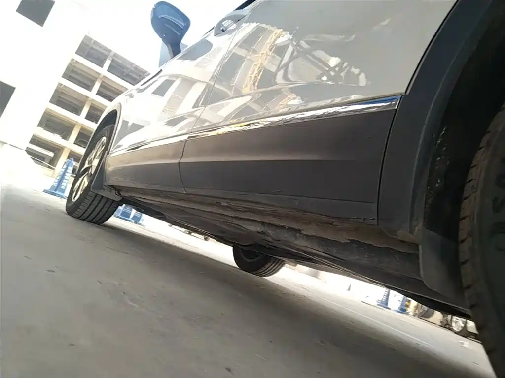 Фото 22 - Volkswagen Tayron