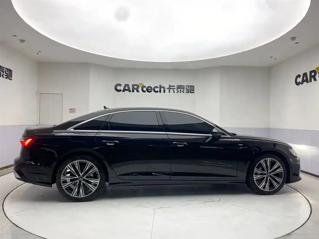 Audi A6L 2025 45 TFSI Premium Sport фото 4