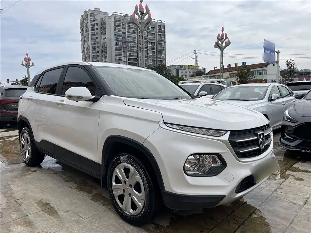 Baojun 510 2020 2019 1.5L Manual Sport Edition 77kW China VI
