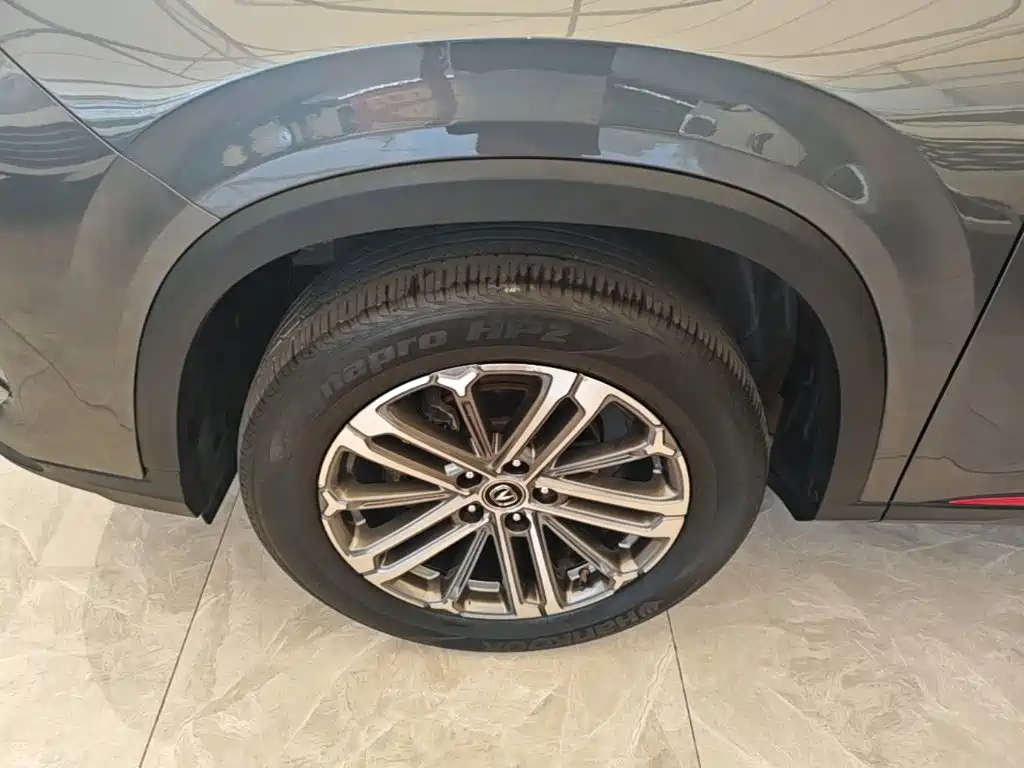 Фото 23 - Changan CS75 PLUS