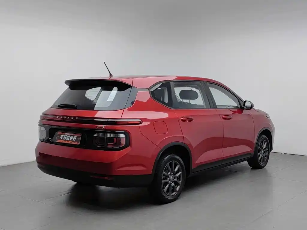 Фото 2 - Baojun RM-5