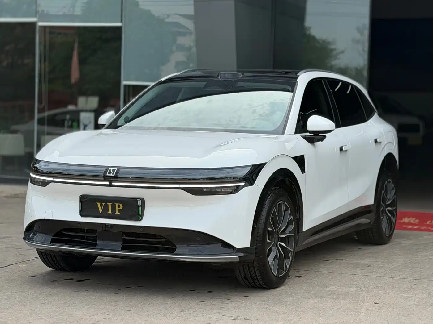 ZEEKR 7X 2025 2025 Model 75kWh RWD Smart Driving Edition