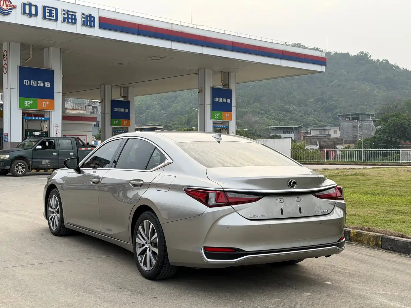 Lexus ES 2018 200 Excellence Edition China V фото 4