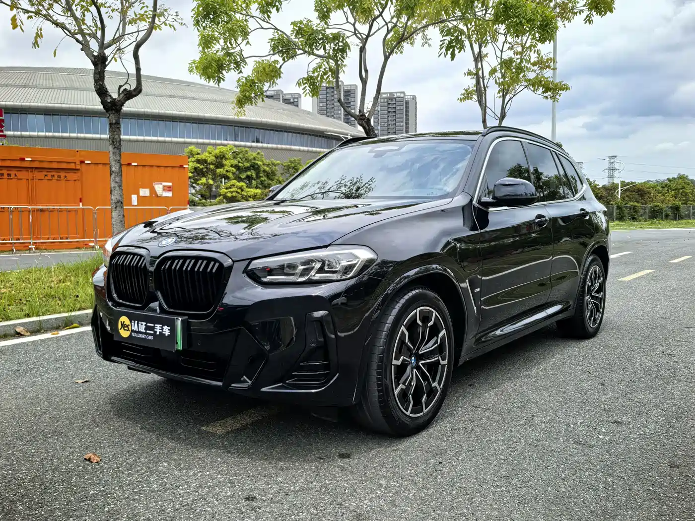 BMW IX3