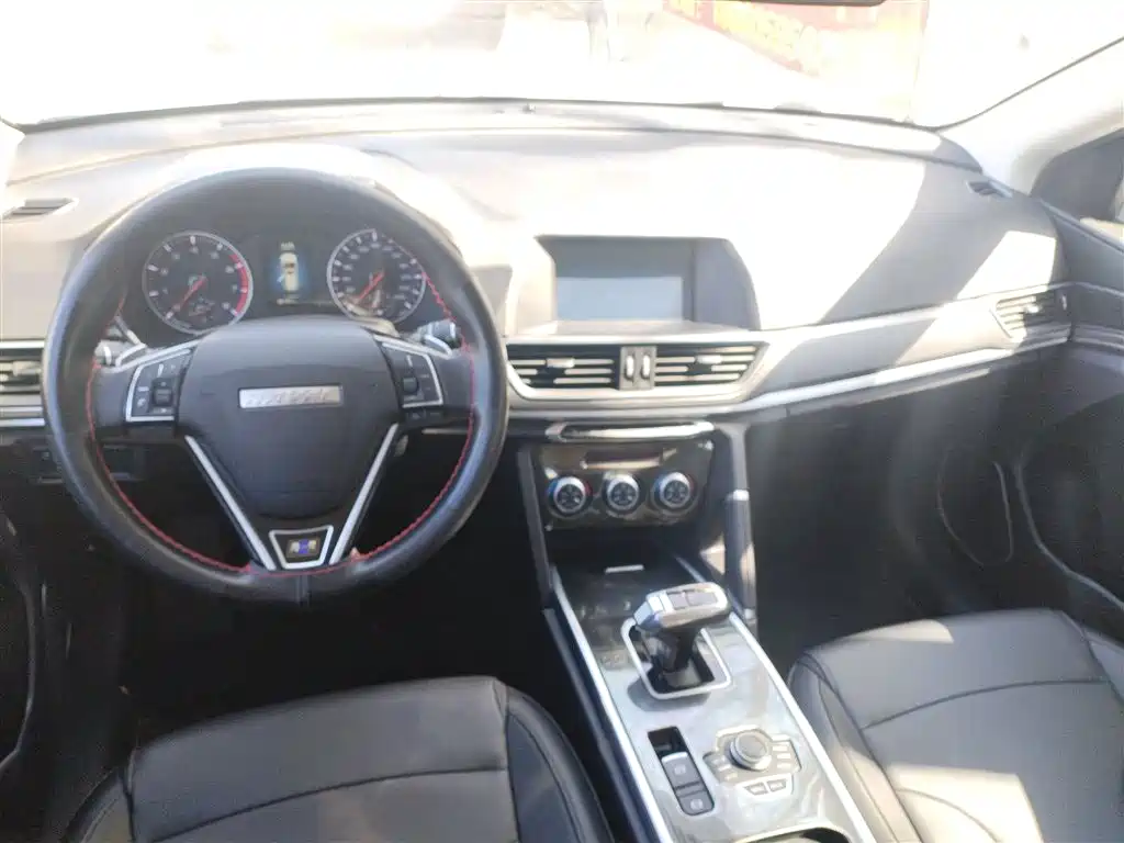 Haval H6 2018 Blue Label Sport 1.5T Automatic 2WD Elite фото 3