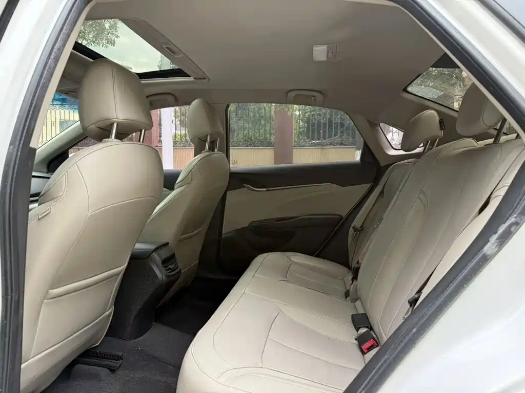 Фото 6 - Buick Excelle