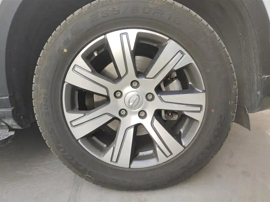 GAC Trumpchi Trumpchi GS7 2017 320T 4WD Luxury Smart Connect фото 6