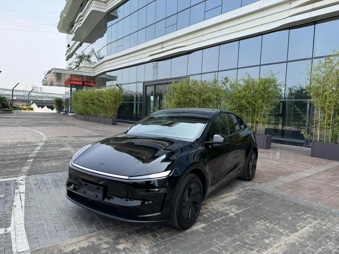 Tesla Model Y 2026 2026 Rear-Wheel Drive