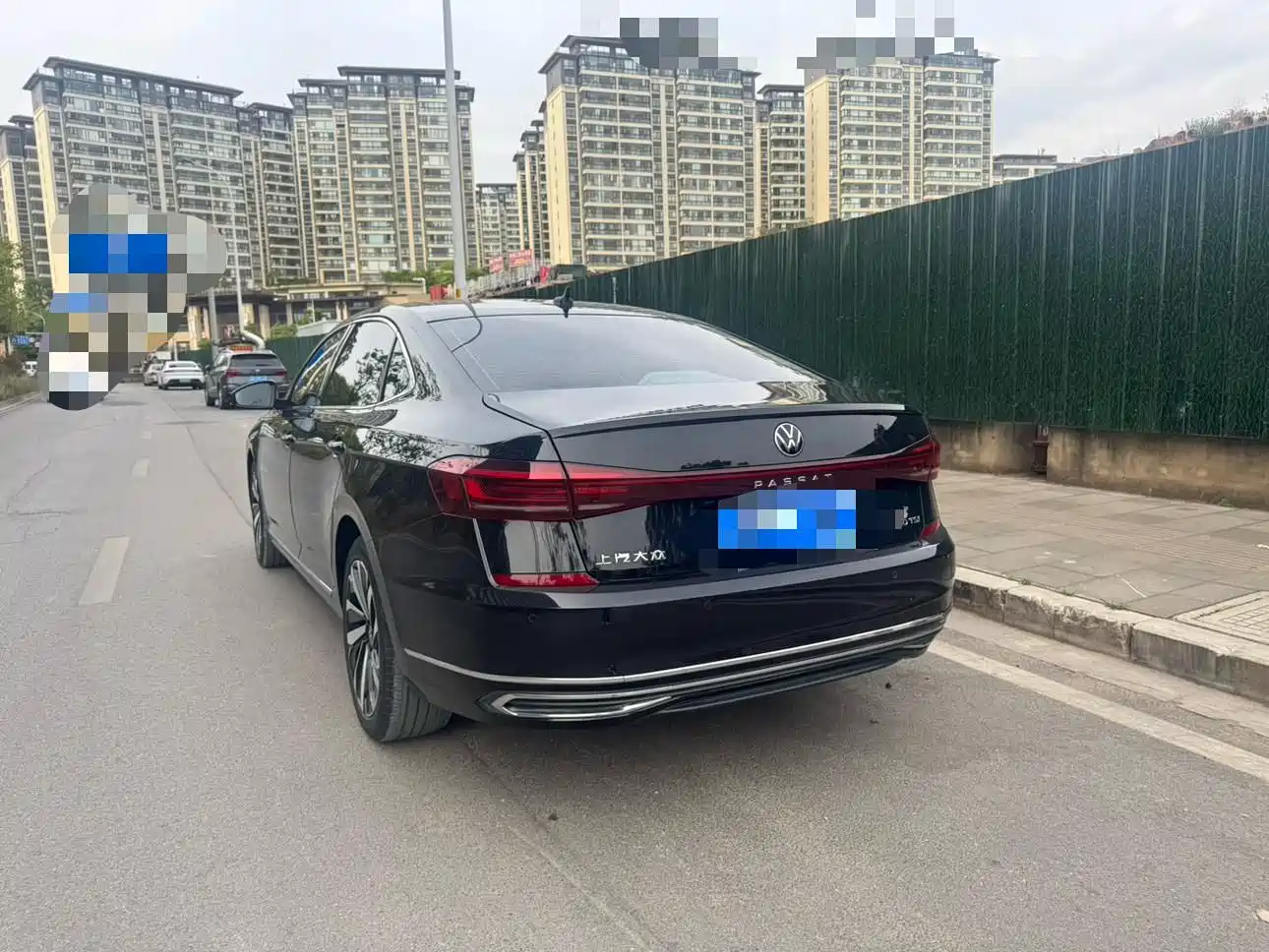 Volkswagen Passat 2022 330TSI Starlight Elite Edition фото 14