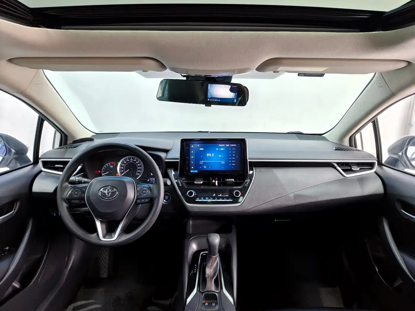 Toyota Corolla 2021 1.2T S-CVT Elite PLUS Edition фото 7