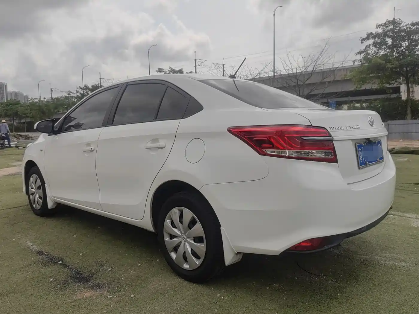 Toyota YARiS L Zhi Xiang 2019 1.5E CVT Charming China VI фото 9