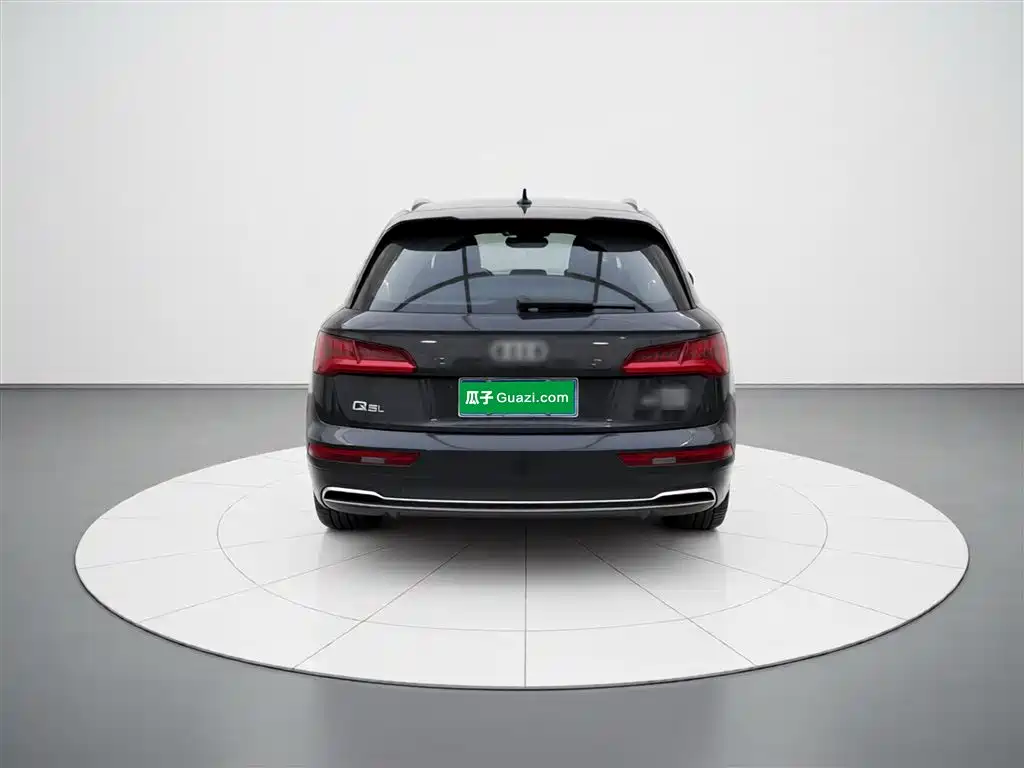 Audi Q5L 2020 Facelift 40 TFSI Honor Fashion фото 6