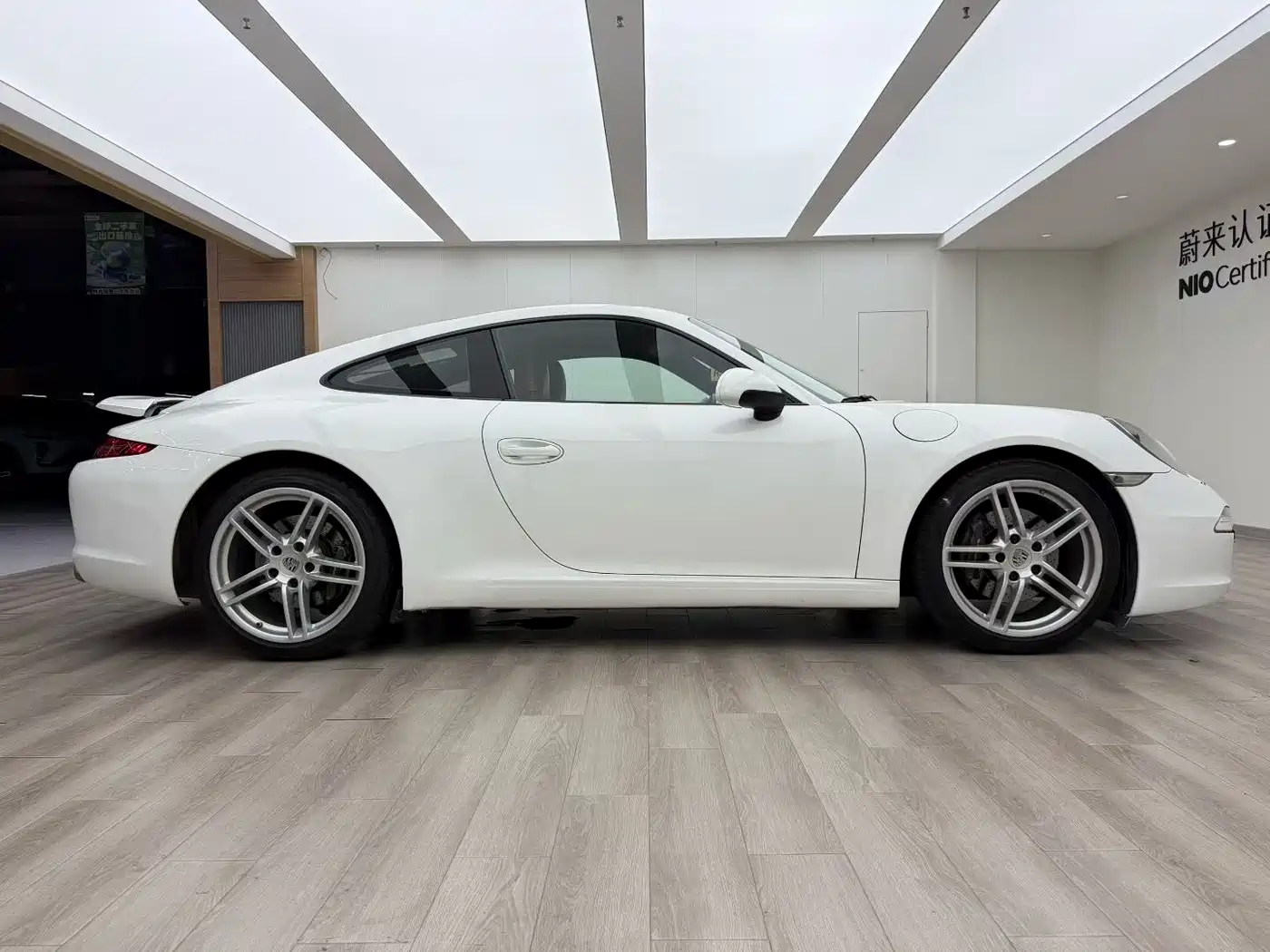 Porsche 911 2012 Carrera 3.4L фото 7